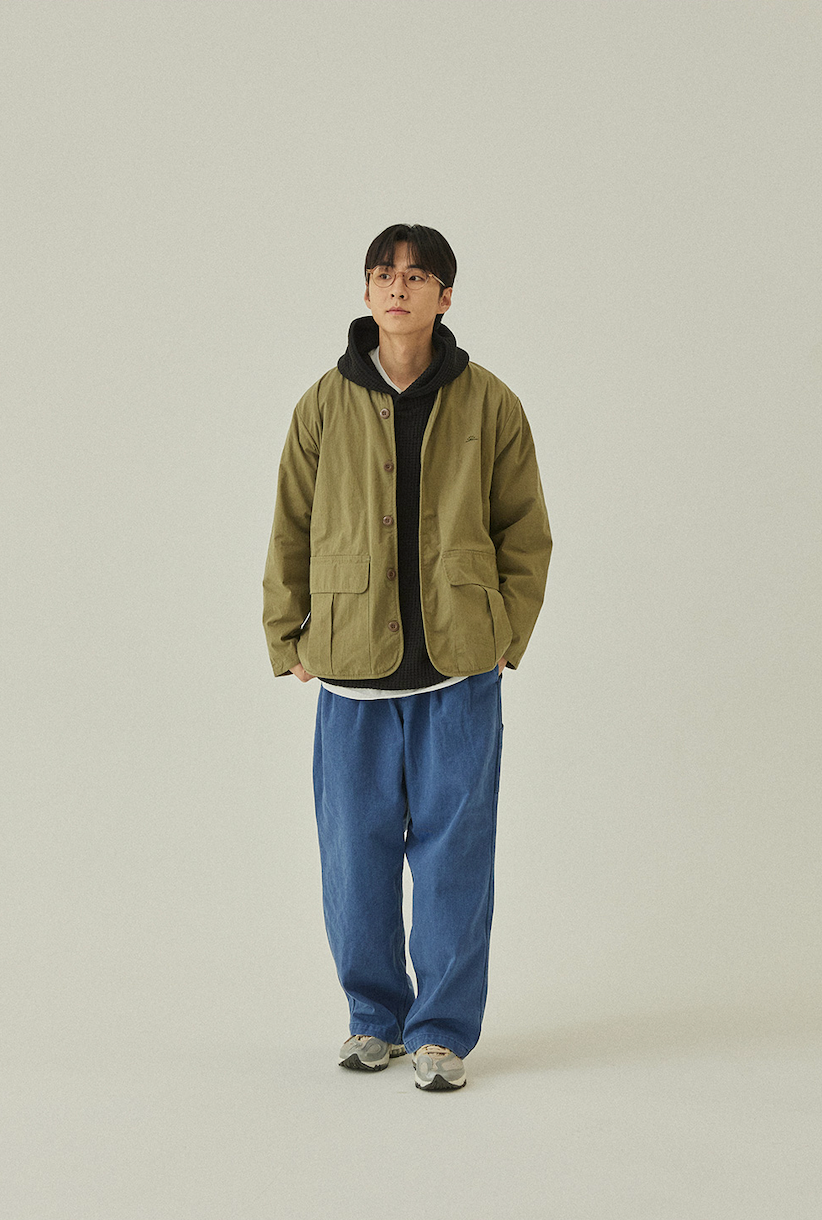 Reversible round utility jacket khaki