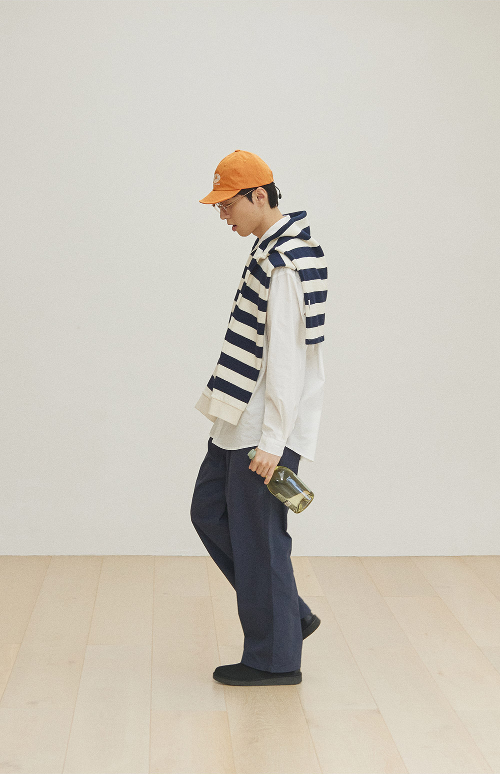 Two tuck wide cn pants navy