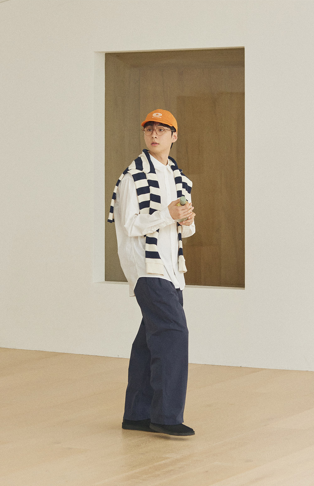 Two tuck wide cn pants navy